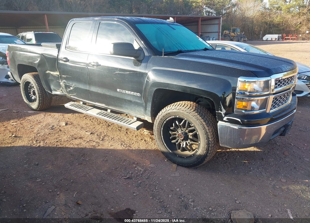 2015 CHEVROLET SILVERADO 1500 1LT VIN: 1GCRCREH2FZ165750