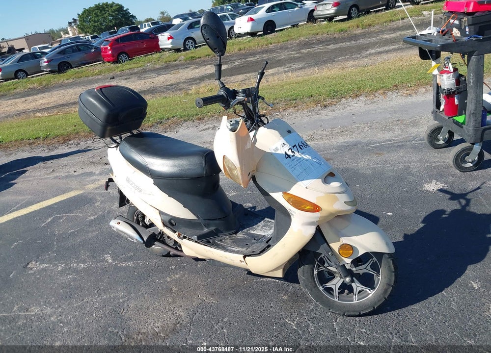 2016 JBLC 50CC VIN: L2BB9NCC3GB712089