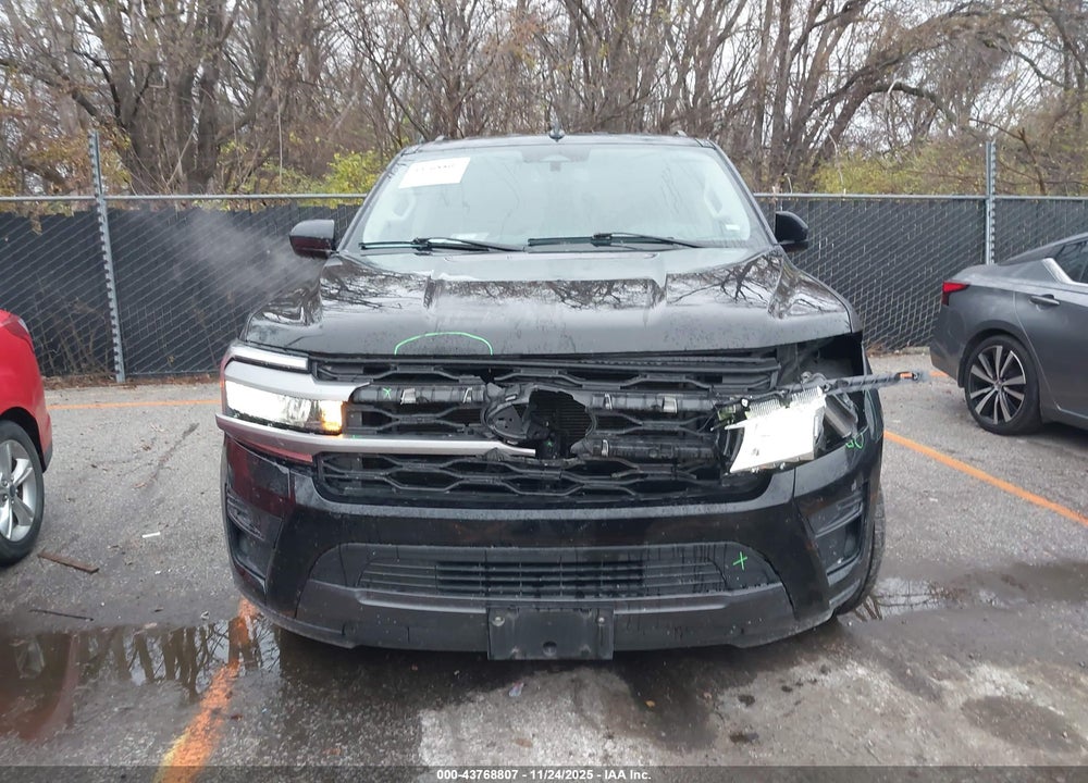2024 FORD EXPEDITION XLT VIN: 1FMJU1J80REA47723