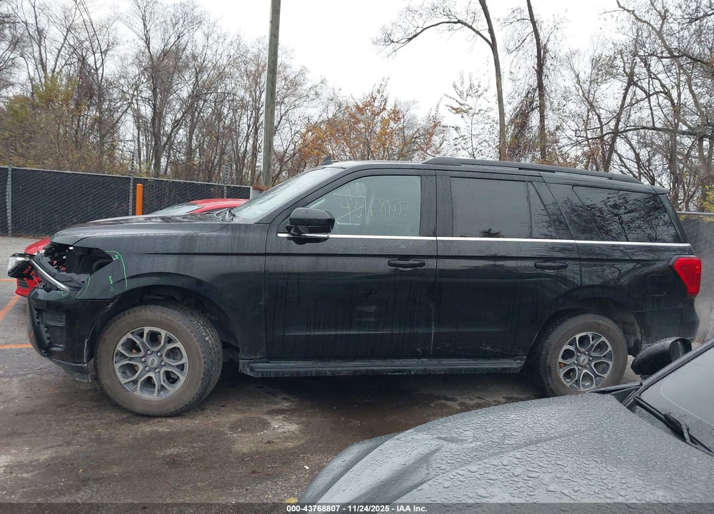 2024 FORD EXPEDITION XLT VIN: 1FMJU1J80REA47723