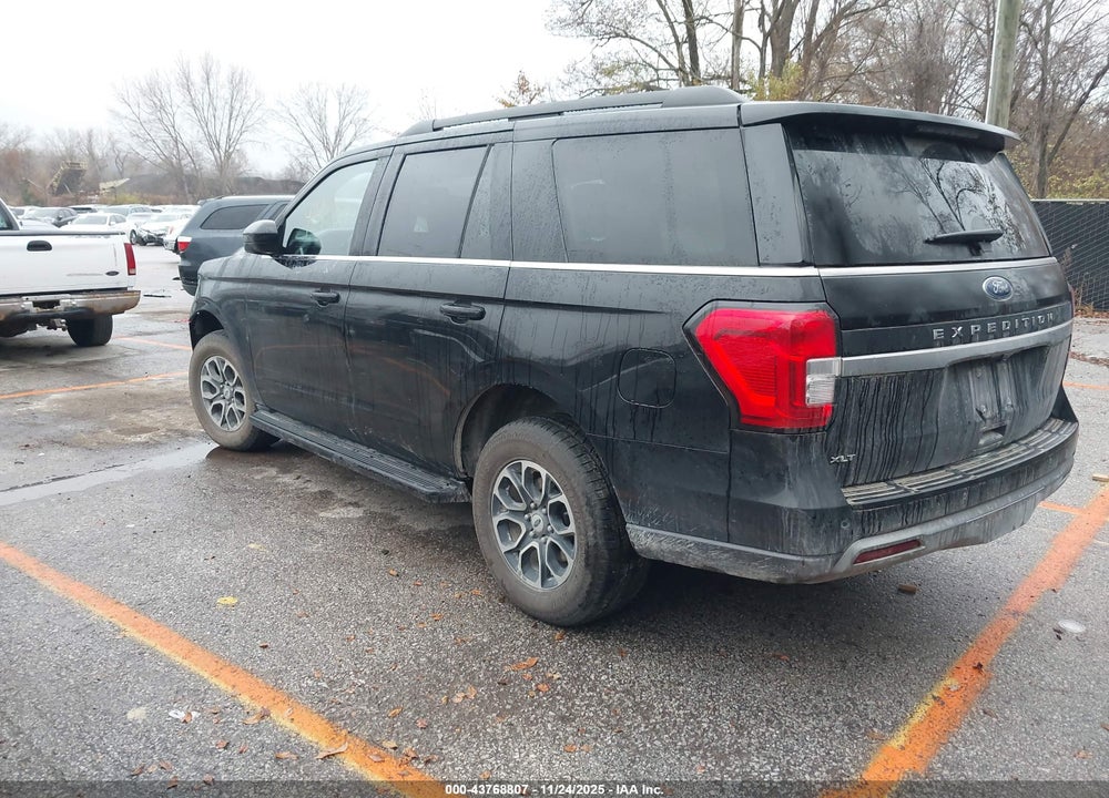 2024 FORD EXPEDITION XLT VIN: 1FMJU1J80REA47723