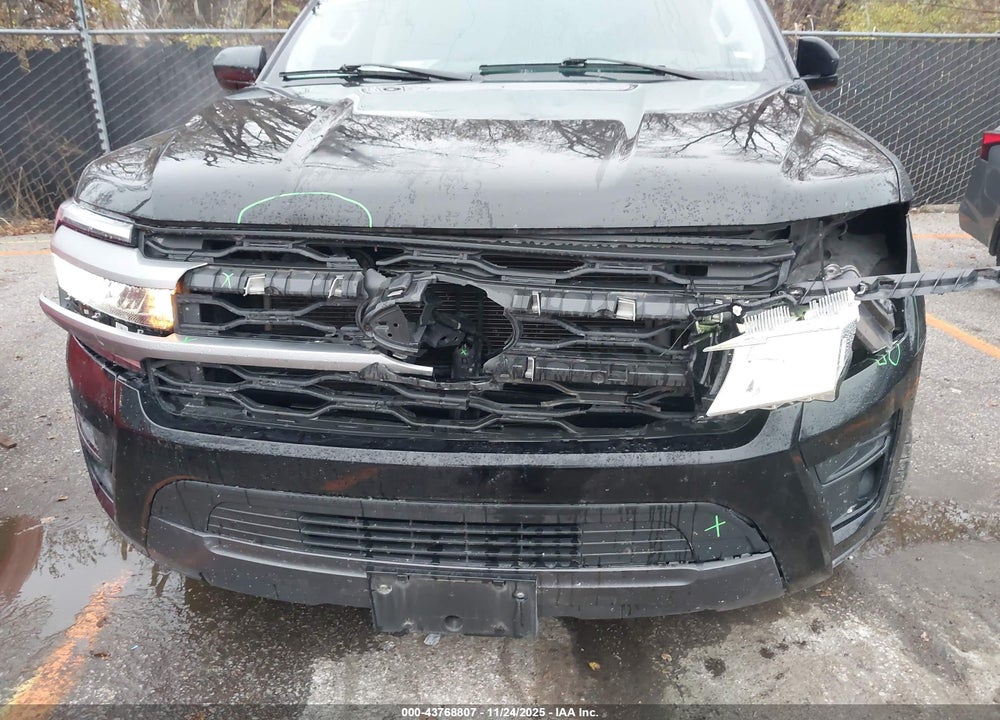2024 FORD EXPEDITION XLT VIN: 1FMJU1J80REA47723