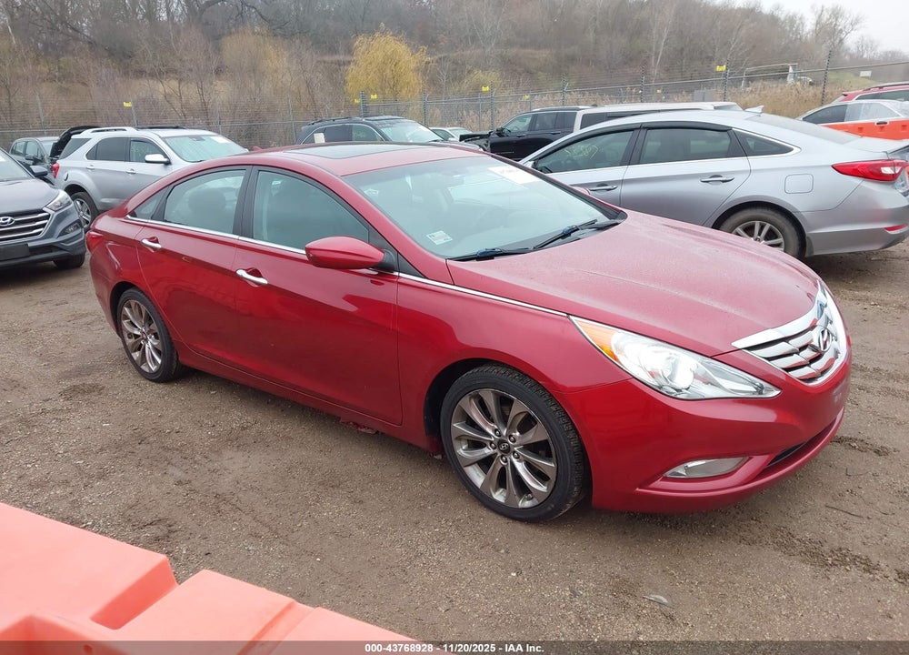 2011 HYUNDAI SONATA SE VIN: 5NPEC4AC2BH067296