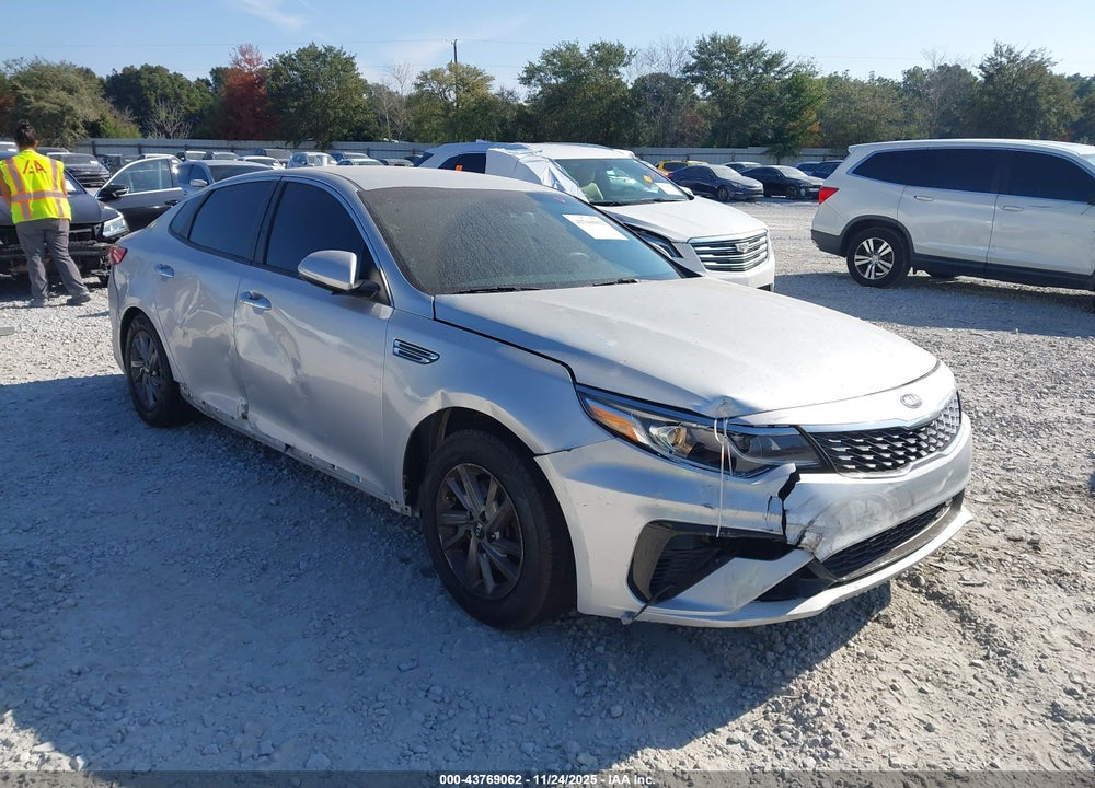 2019 KIA OPTIMA LX VIN: 5XXGT4L34KG346668