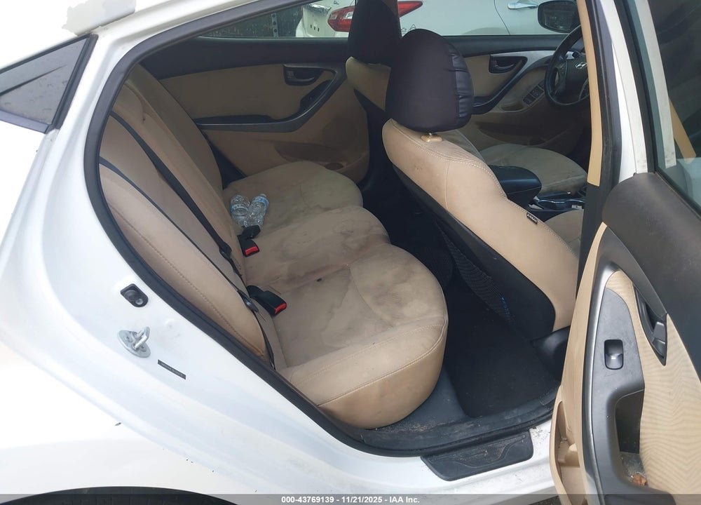 2013 HYUNDAI ELANTRA GLS VIN: 5NPDH4AE1DH325079