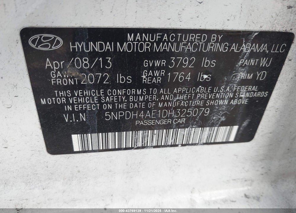 2013 HYUNDAI ELANTRA GLS VIN: 5NPDH4AE1DH325079