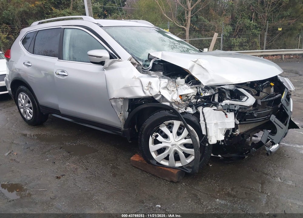2017 NISSAN ROGUE S VIN: JN8AT2MV1HW002494