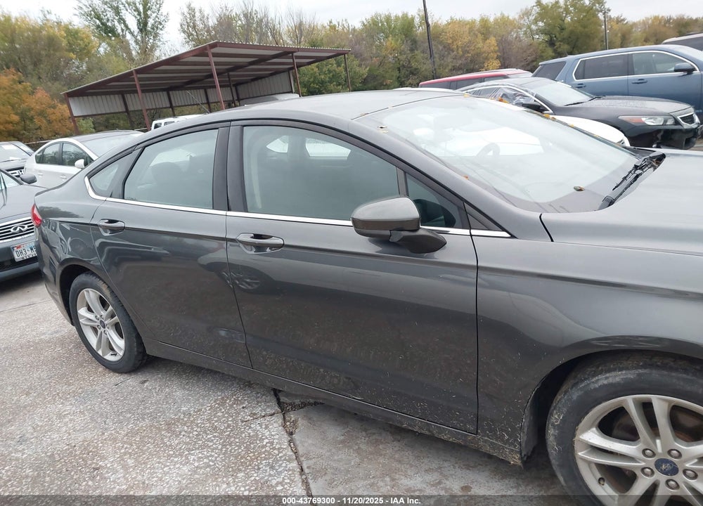 2018 FORD FUSION SE VIN: 3FA6P0HD0JR109594