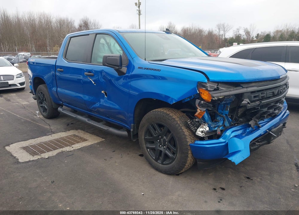 2023 CHEVROLET SILVERADO 1500 4WD  SHORT BED CUSTOM VIN: 1GCPDBEK6PZ198775