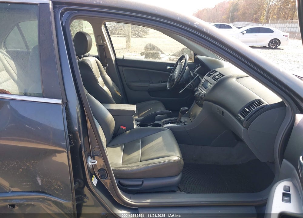 2007 HONDA ACCORD HYBRID VIN: JHMCN36407C001117