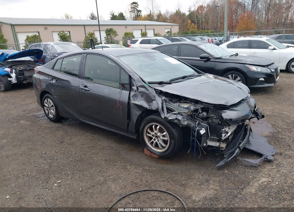 2017 TOYOTA PRIUS TWO VIN: JTDKBRFUXH3027346