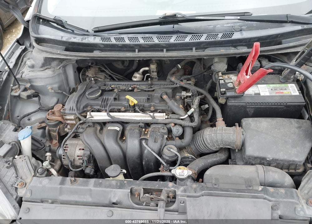 2013 HYUNDAI ELANTRA GLS VIN: 5NPDH4AE4DH357508