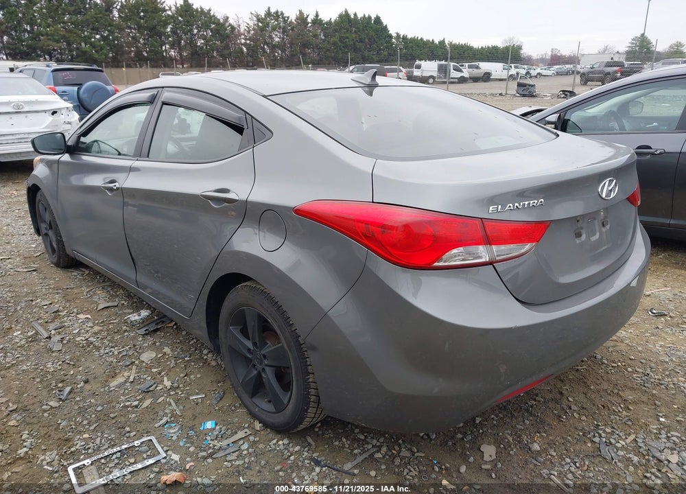 2013 HYUNDAI ELANTRA GLS VIN: 5NPDH4AE4DH357508