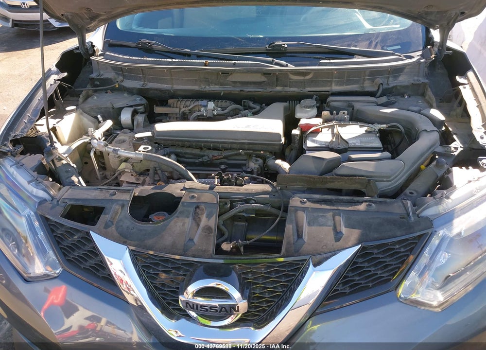 2015 NISSAN ROGUE SV VIN: 5N1AT2MT4FC754114