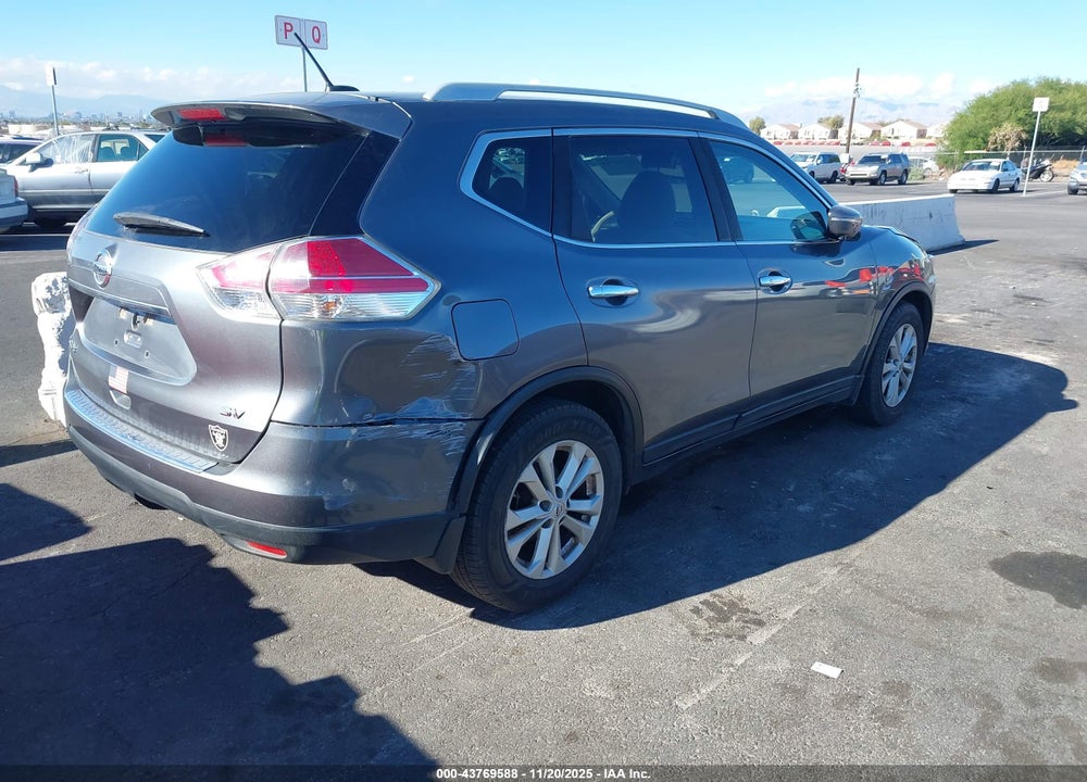 2015 NISSAN ROGUE SV VIN: 5N1AT2MT4FC754114