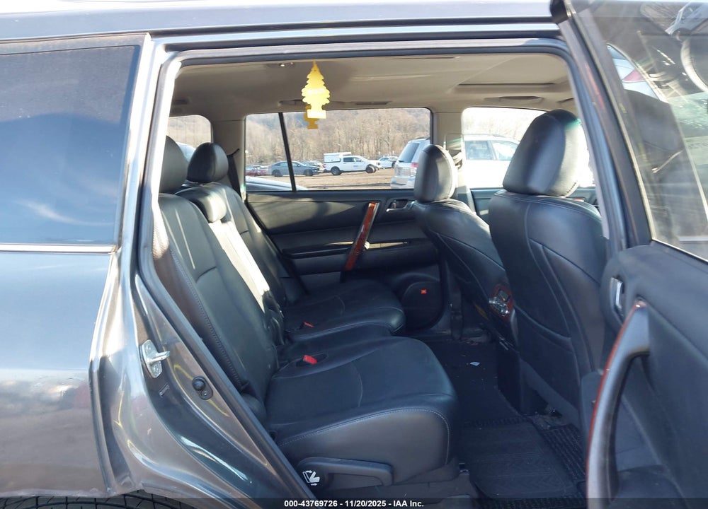2011 TOYOTA HIGHLANDER LIMITED V6 VIN: 5TDDK3EH4BS077692