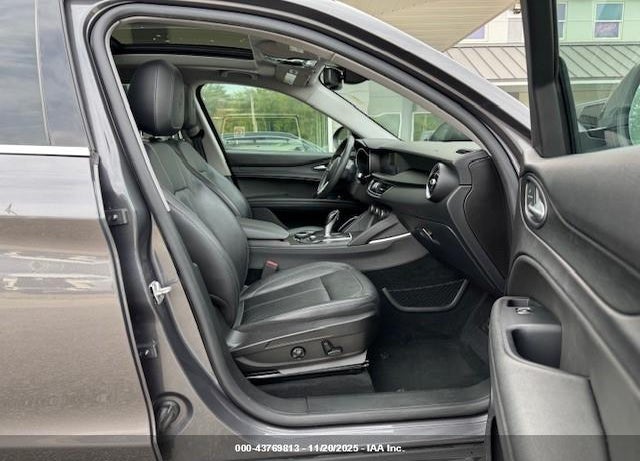2018 ALFA ROMEO STELVIO VIN: ZASFAKAN0J7B81047