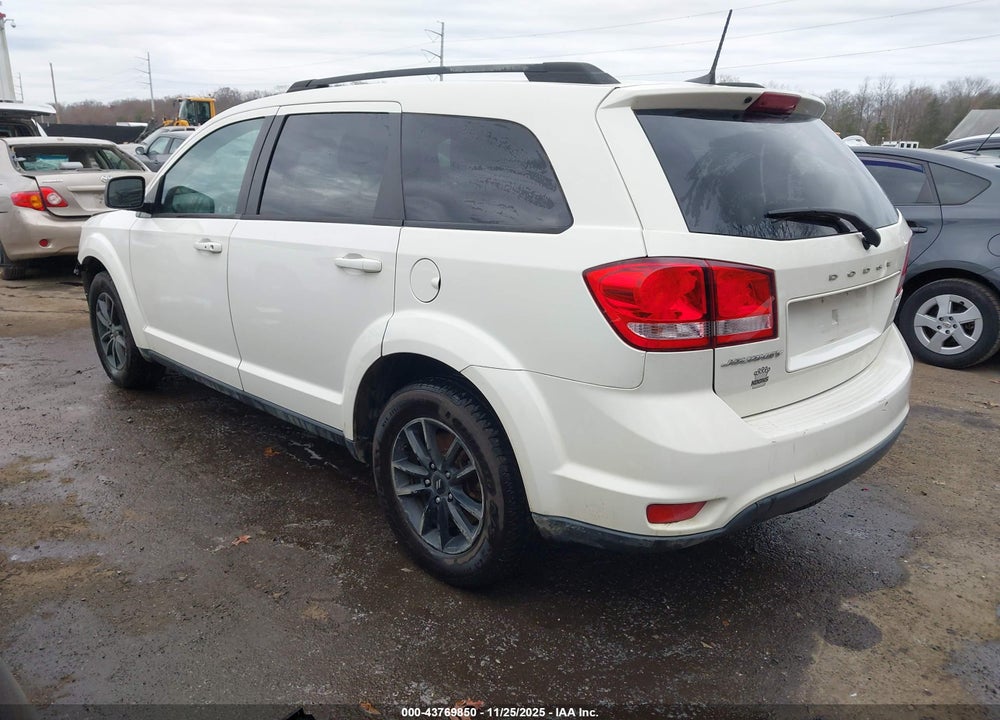 2019 DODGE JOURNEY SE VIN: 3C4PDCBB5KT870626