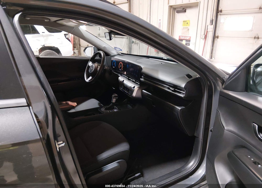 2024 HYUNDAI KONA SEL VIN: KM8HB3AB3RU124232