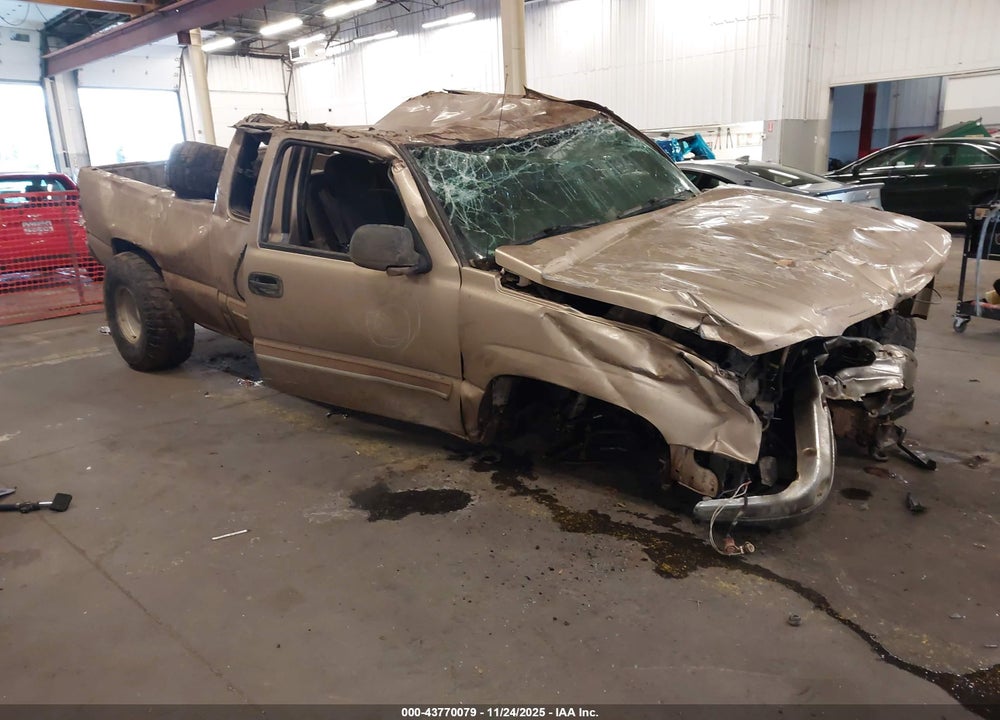 2004 CHEVROLET SILVERADO 1500 LS VIN: 2GCEK19T341156868