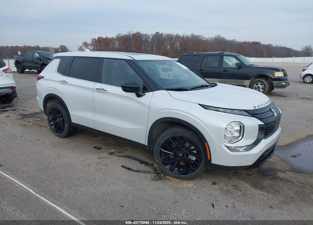 2024 MITSUBISHI OUTLANDER SE BLACK EDITION W/PANO ROOF S-AWC VIN: JA4J4VA83RZ065762