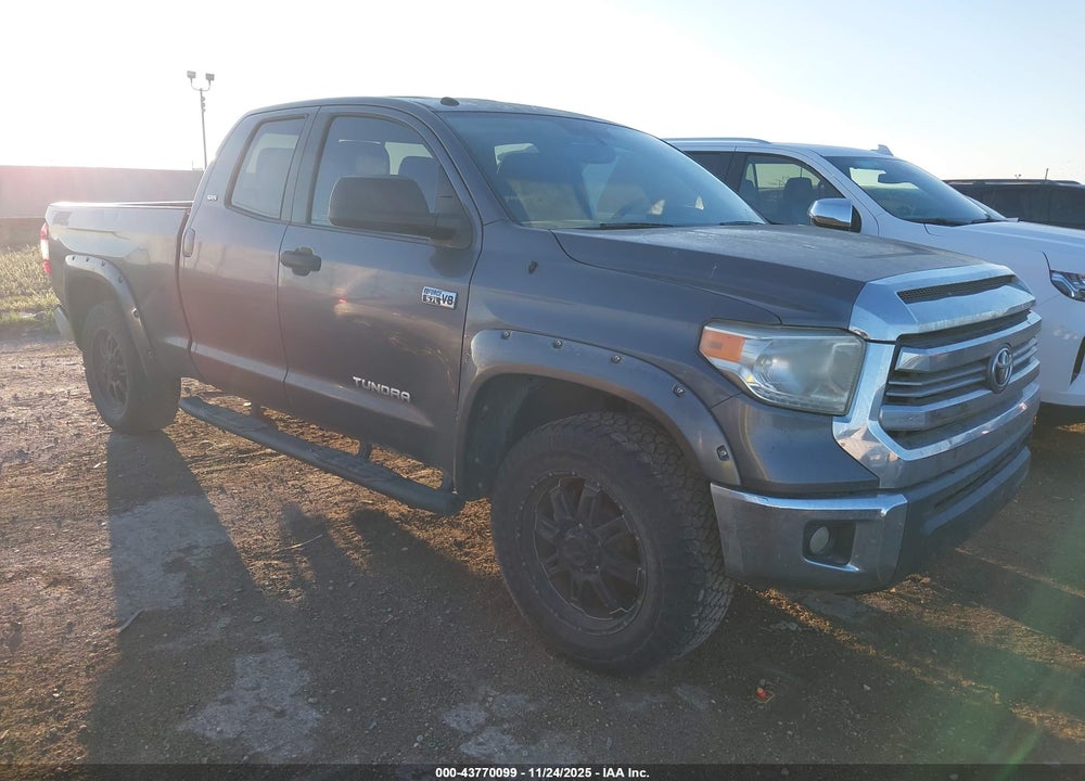 2014 TOYOTA TUNDRA SR5 5.7L V8 VIN: 5TFUW5F15EX390931