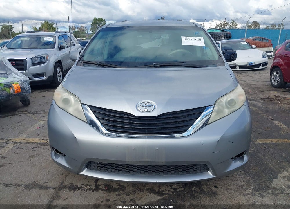 2012 TOYOTA SIENNA LE V6 8 PASSENGER VIN: 5TDKK3DC5CS191313