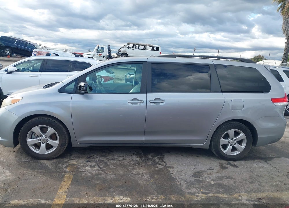 2012 TOYOTA SIENNA LE V6 8 PASSENGER VIN: 5TDKK3DC5CS191313