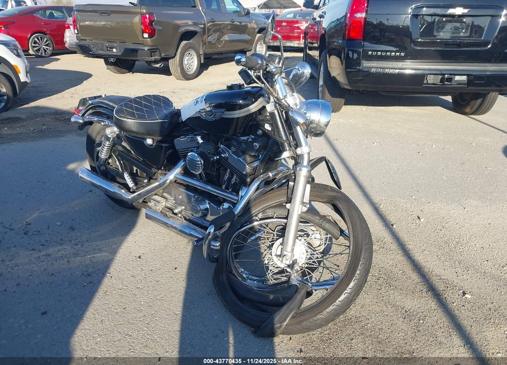 2003 HARLEY-DAVIDSON XL1200 C VIN: 1HD1CGP123K441199