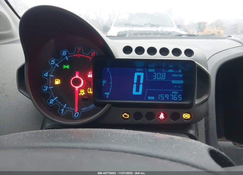 2013 CHEVROLET SONIC VIN: 1G1JB5SH1D4185648