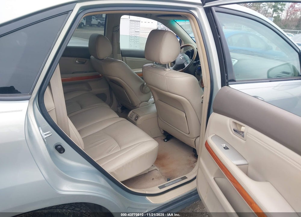 2007 LEXUS RX 350 VIN: 2T2HK31U77C023691