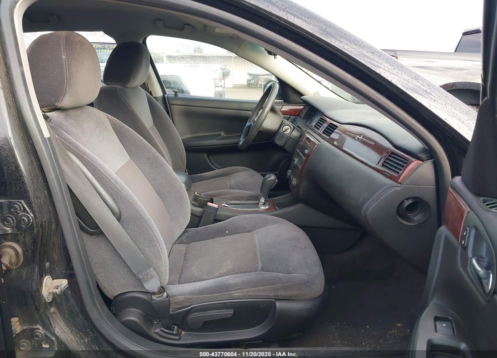 2010 CHEVROLET IMPALA LS VIN: 2G1WA5EK2A1149877