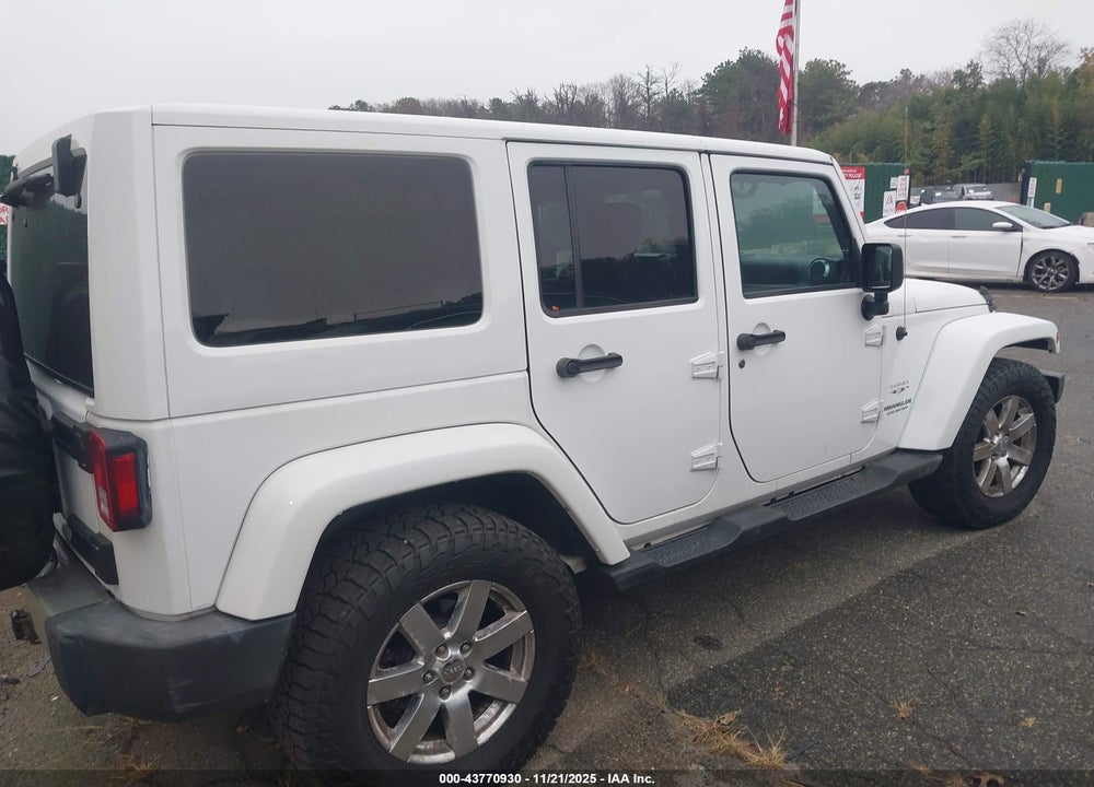 2017 ANGLER JEEP WR UNLIMITED SAHARA 4X4 VIN: 1C4BJWEG3HL517219