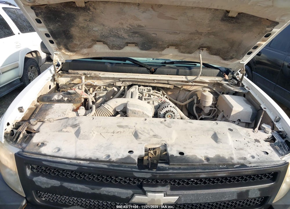 2010 CHEVROLET SILVERADO 1500 WORK TRUCK VIN: 1GCPKPEA1AZ132152