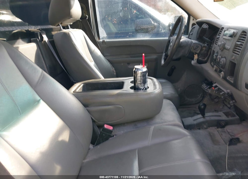 2010 CHEVROLET SILVERADO 1500 WORK TRUCK VIN: 1GCPKPEA1AZ132152