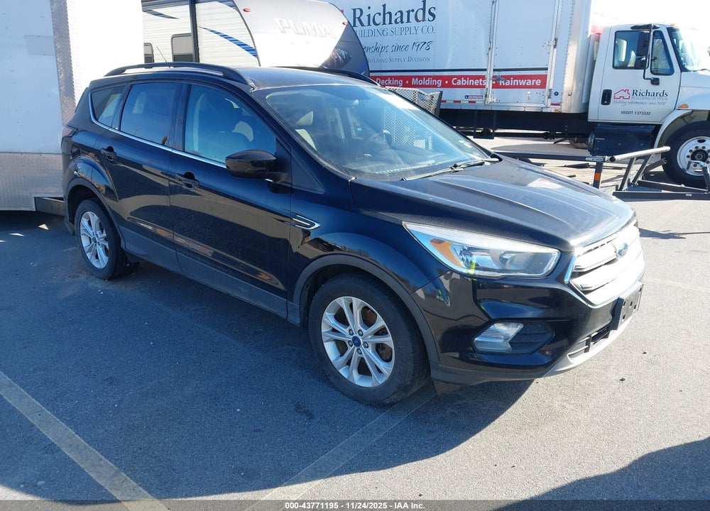 2018 FORD ESCAPE SE VIN: 1FMCU0GD9JUA02328