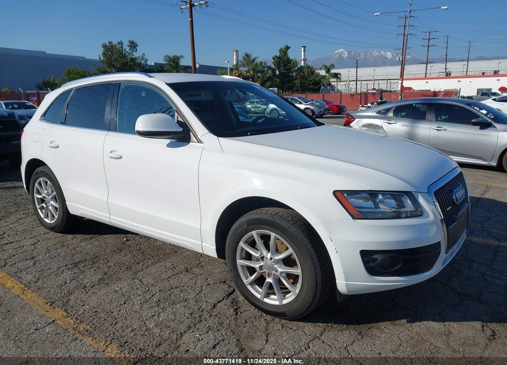 2011 AUDI Q5 2.0T PREMIUM VIN: WA1CFAFPXBA086902