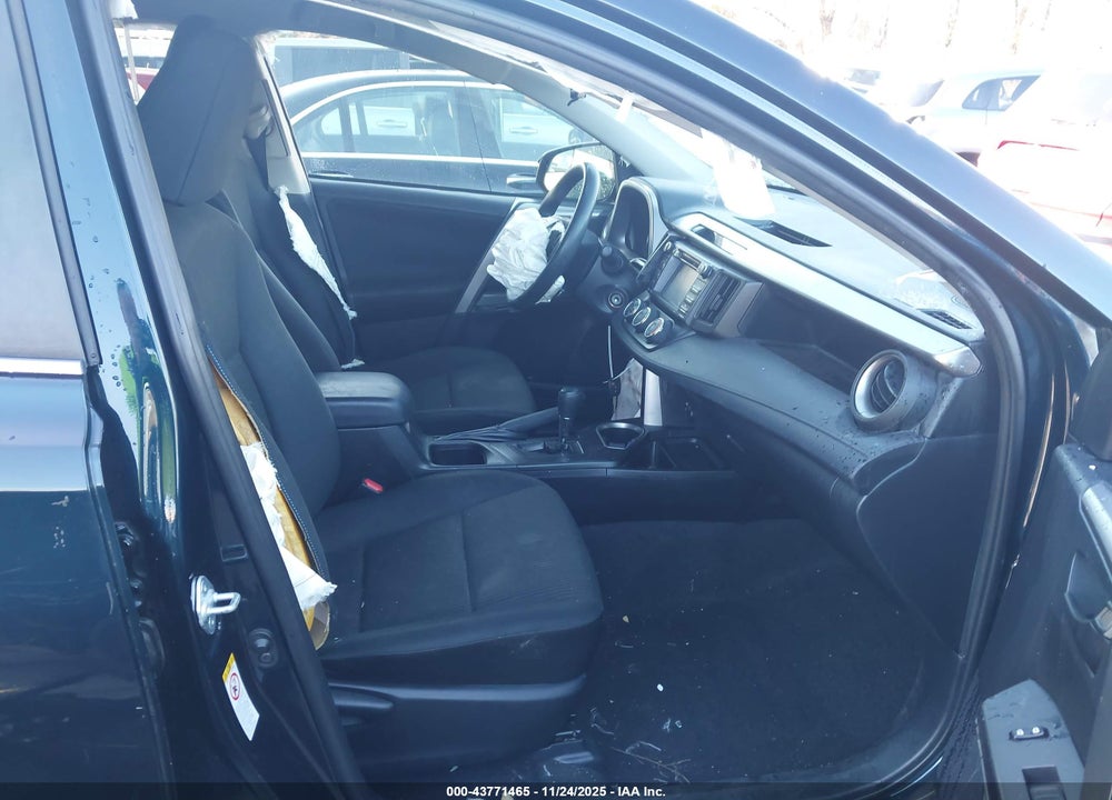 2017 TOYOTA RAV4 LE VIN: JTMBFREVXHJ711226