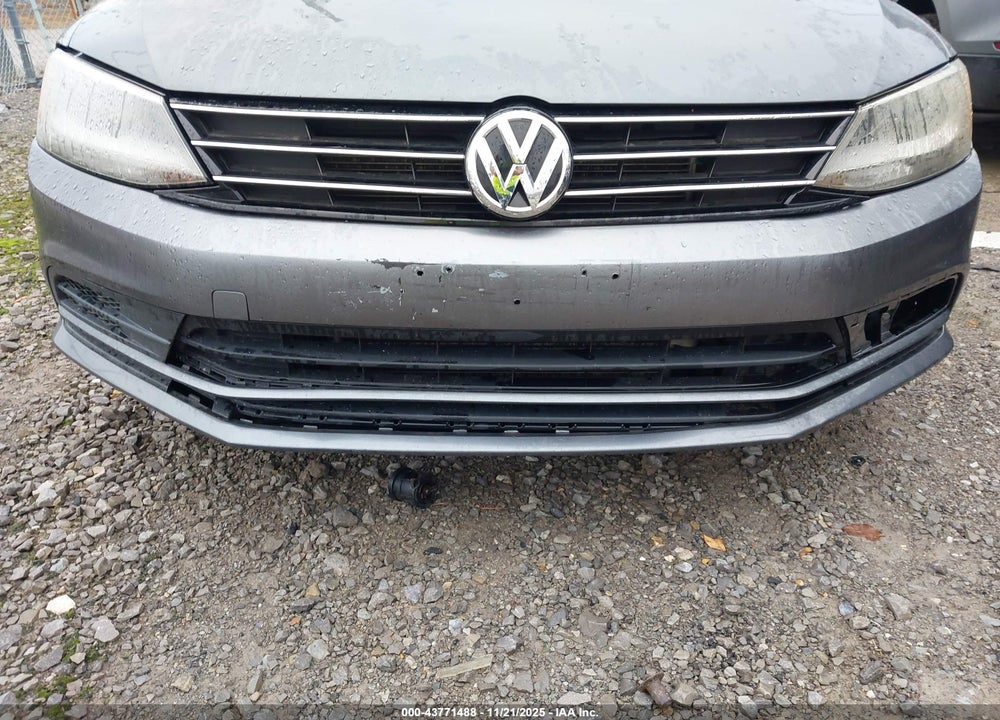 2015 VOLKSWAGEN JETTA 2.0L S VIN: 3VW2K7AJ8FM220332