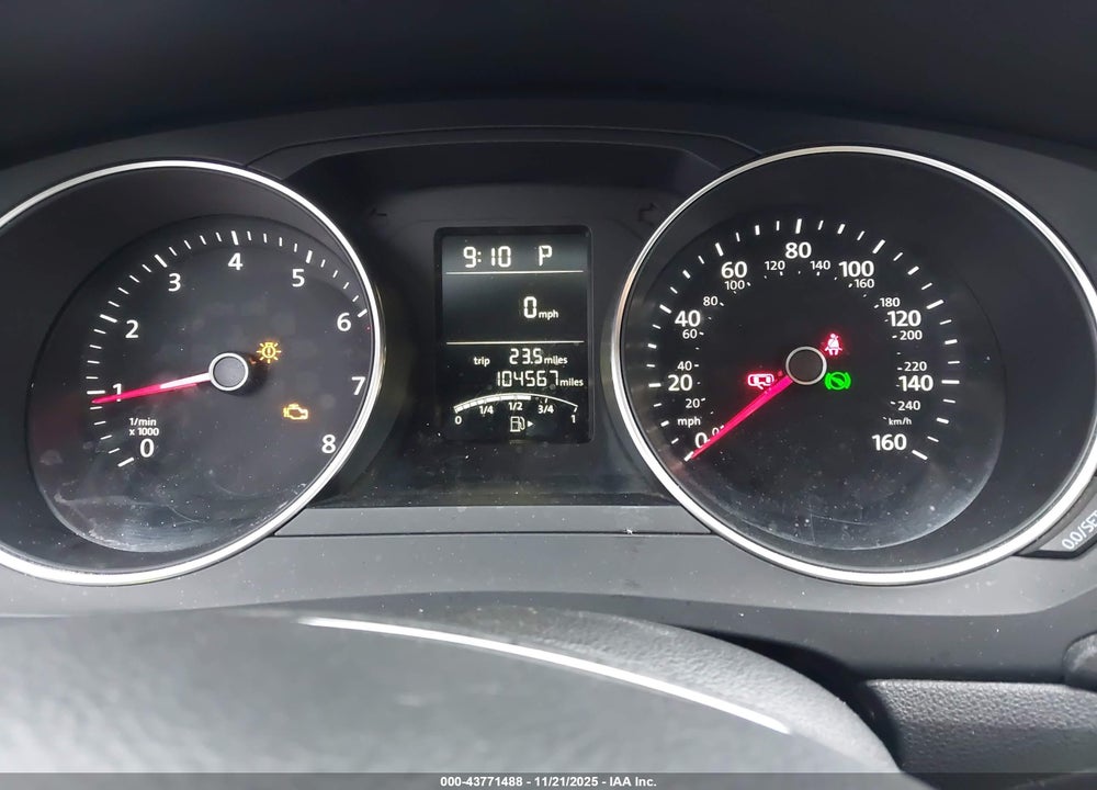 2015 VOLKSWAGEN JETTA 2.0L S VIN: 3VW2K7AJ8FM220332