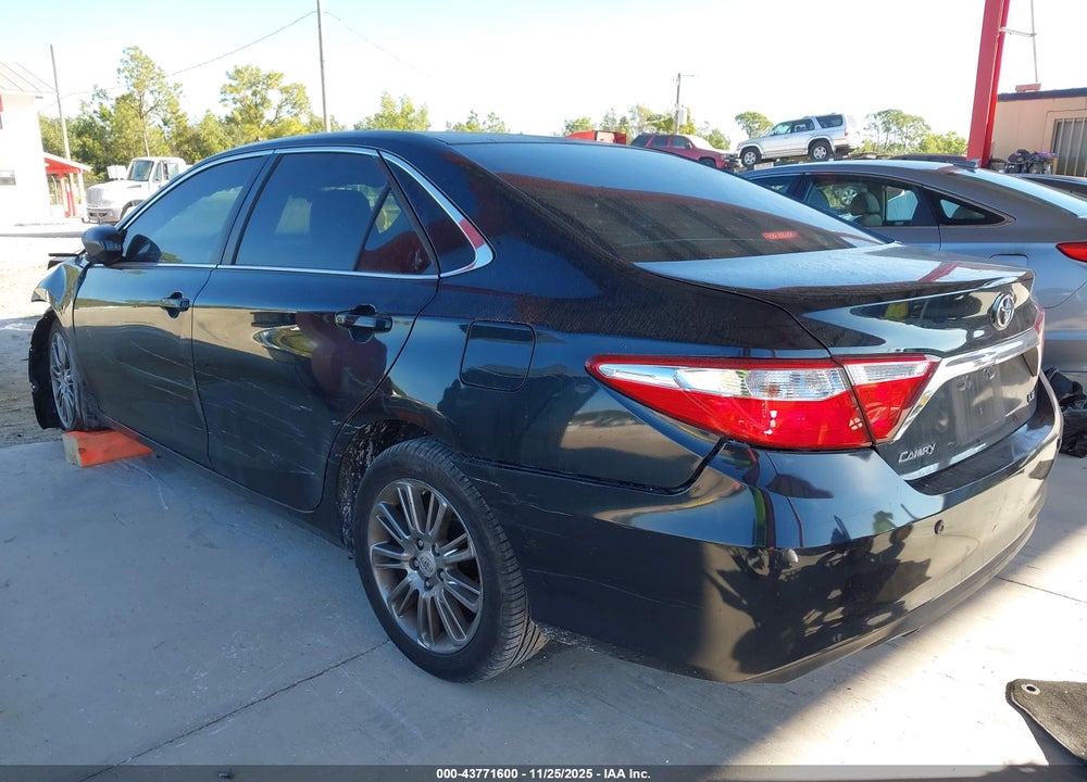 2015 TOYOTA CAMRY LE/XLE/SE/XSE VIN: 4T4BF1FK0FR494658