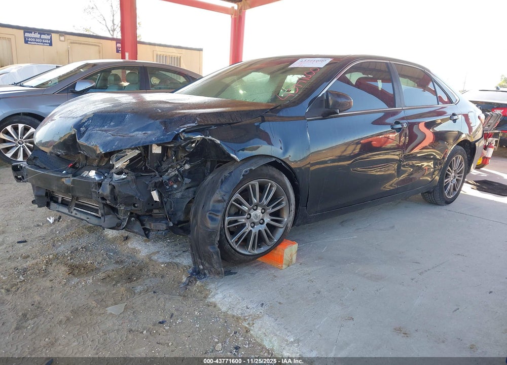 2015 TOYOTA CAMRY LE/XLE/SE/XSE VIN: 4T4BF1FK0FR494658