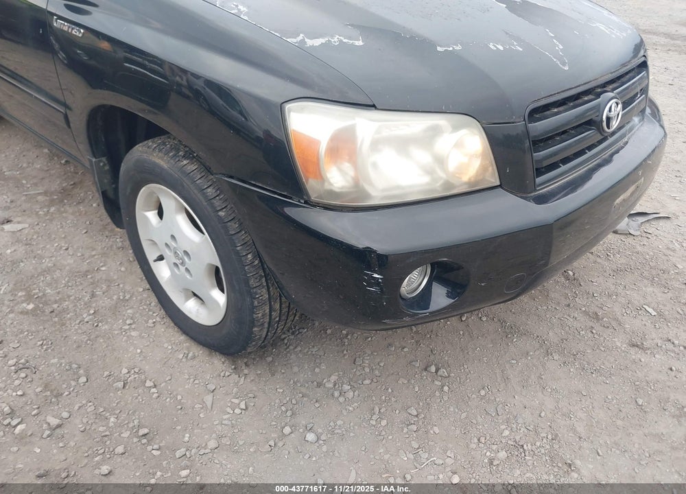 2005 TOYOTA HIGHLANDER LIMITED V6 VIN: JTEDP21A750088418