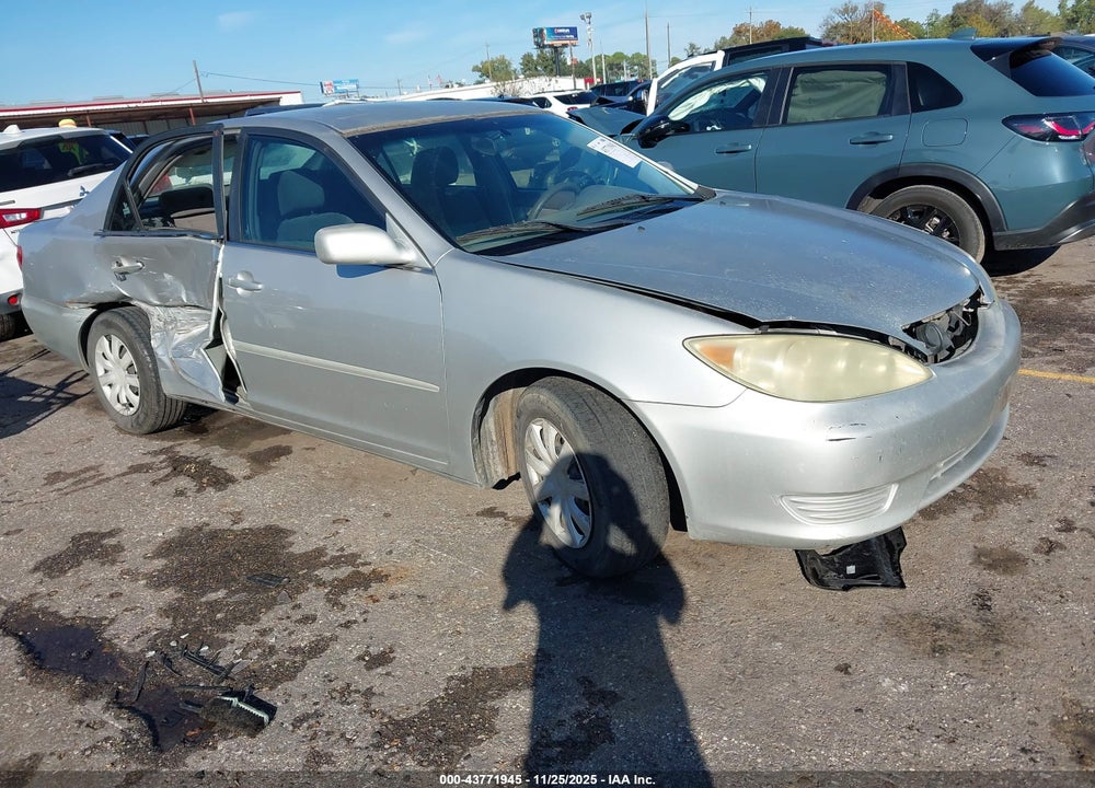 2005 TOYOTA CAMRY LE VIN: 4T1BE32K15U560762