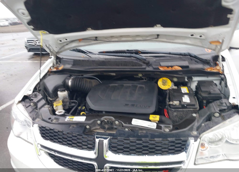2019 DODGE GRAND CARAVAN SXT VIN: 2C4RDGCG9KR544079
