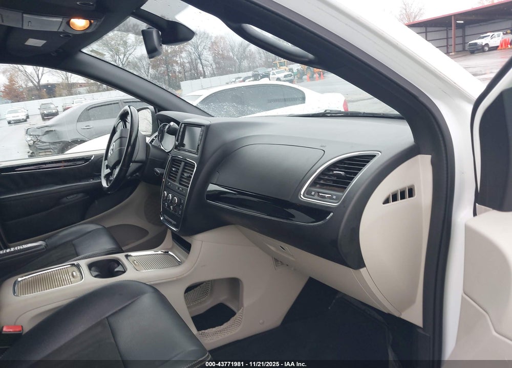 2019 DODGE GRAND CARAVAN SXT VIN: 2C4RDGCG9KR544079