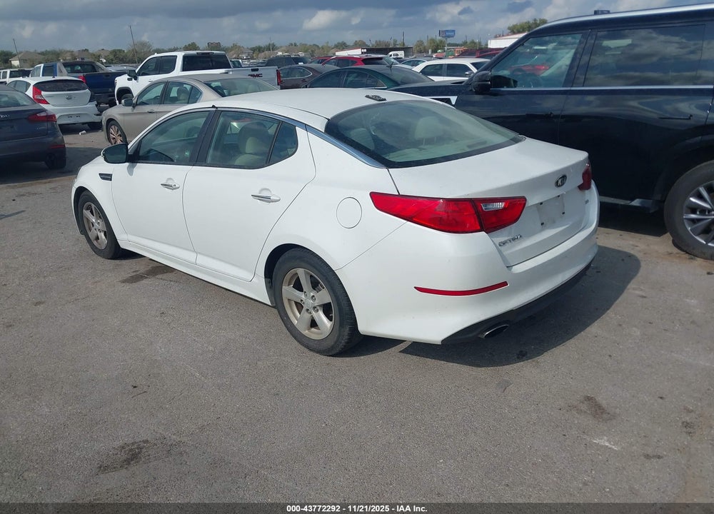 2015 KIA OPTIMA LX VIN: KNAGM4A76F5647498