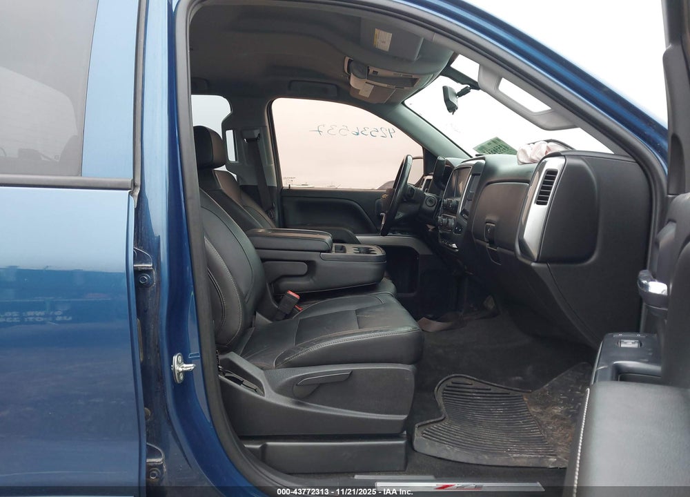2017 CHEVROLET SILVERADO 1500 2LT VIN: 1GCVKREC0HZ318232