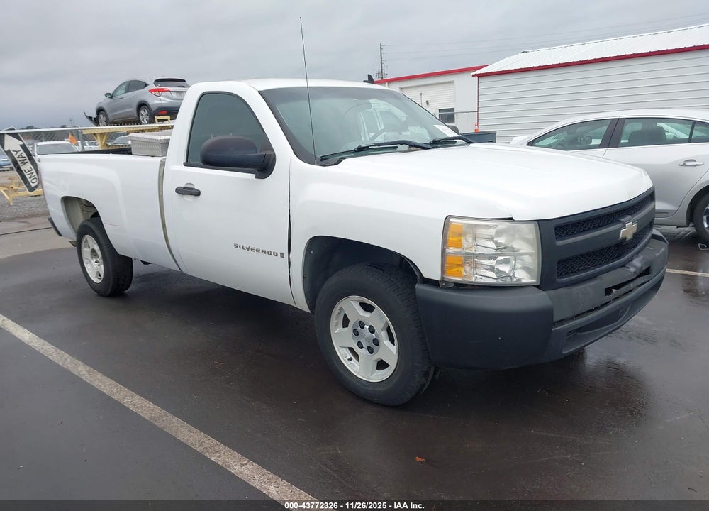 2007 CHEVROLET SILVERADO 1500 WORK TRUCK VIN: 1GCEC14X07Z622856
