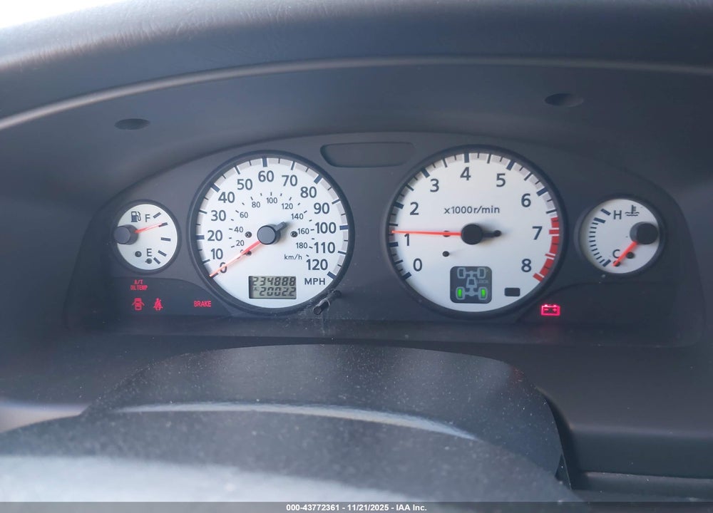 2001 NISSAN PATHFINDER LE VIN: JN8DR09Y11W574268
